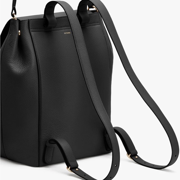 Cuyana Women's Leather Backpack 13-inch - Picture 4 of 8